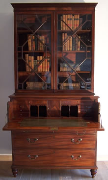 Antieke meubelen| Bureau boekenkast